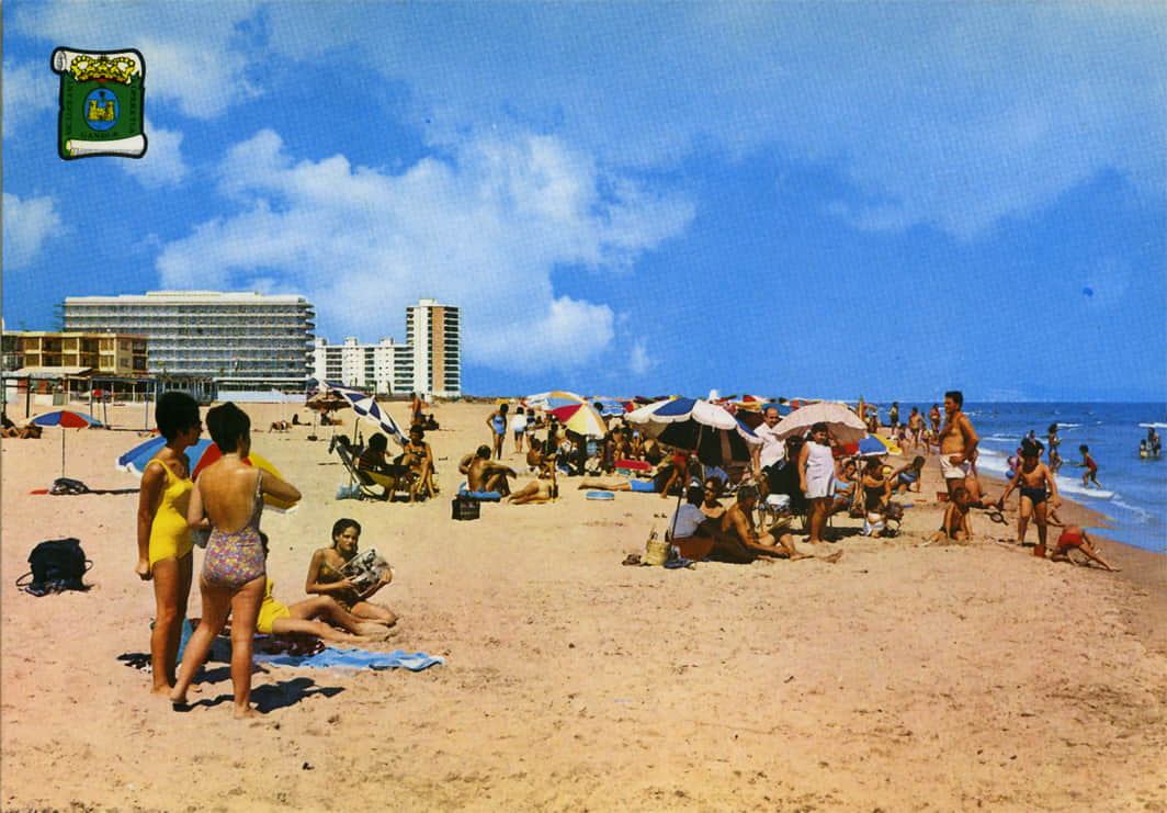 Fotografía histórica de la playa de Gandía