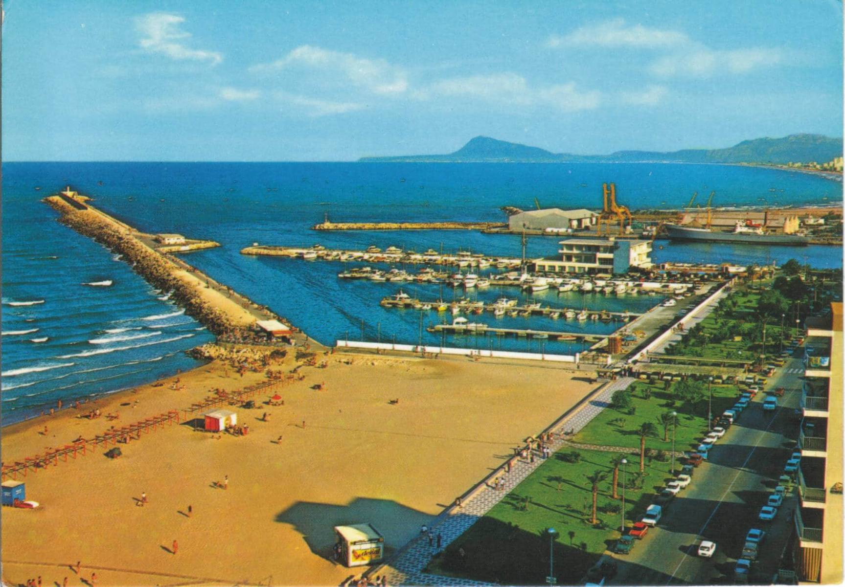 Fotografía histórica de la playa de Gandía