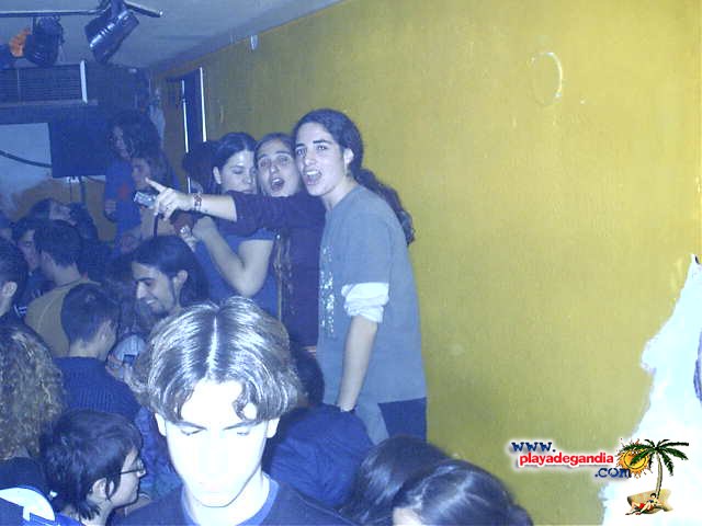 Anonimato 2003