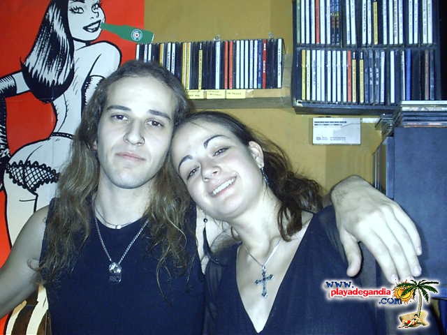 Anonimato 2003