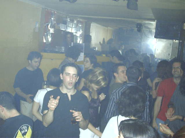 Anonimato 2003