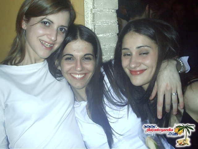 Anonimato 2003