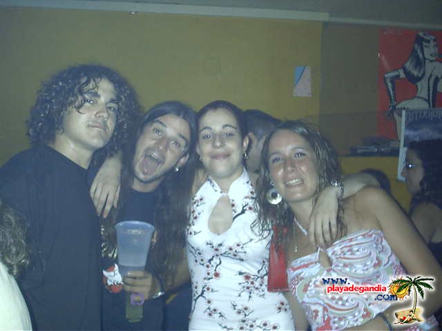 Anonimato 2003