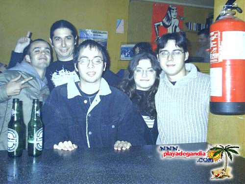 Anonimato 2004