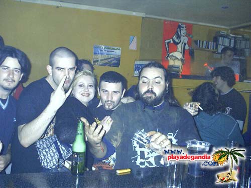 Anonimato 2004