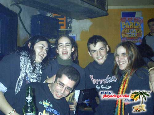 Anonimato 2004