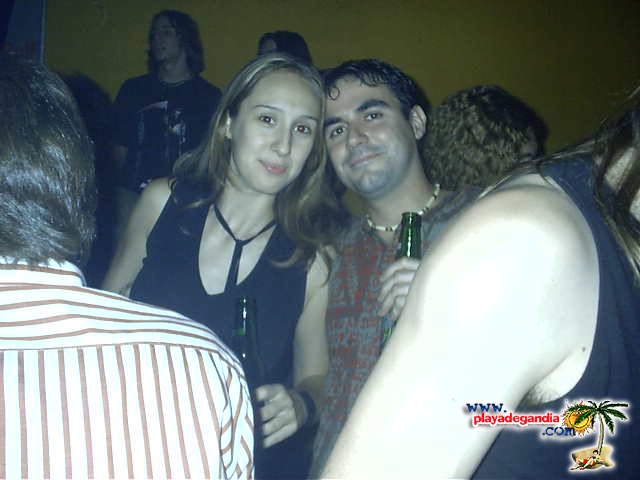Anonimato 2004