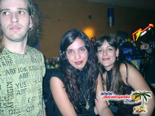 Anonimato 2004
