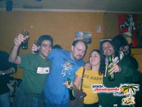 Anonimato 2004