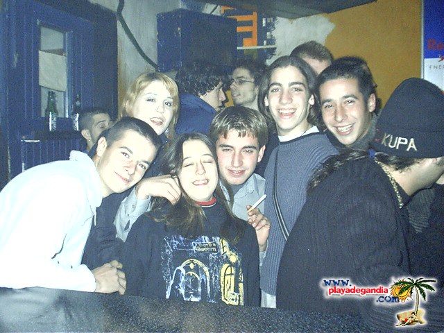 Anonimato 2004