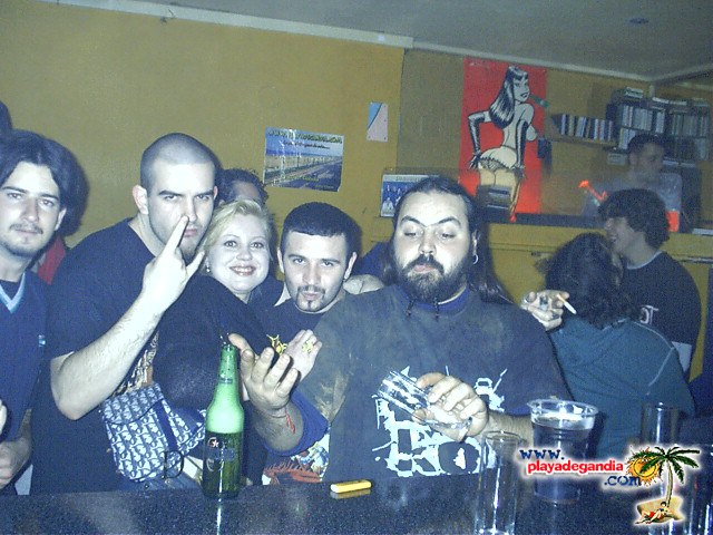 Anonimato 2004