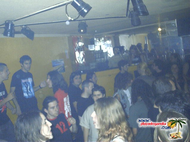 Anonimato 2004