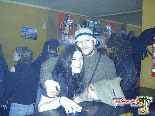 Anonimato 2004