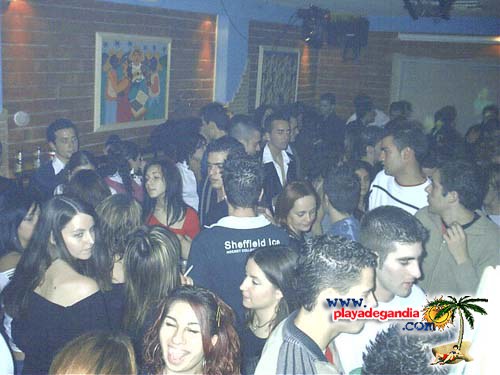 Arena 2004