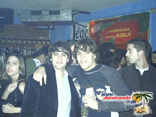 Arena 2004