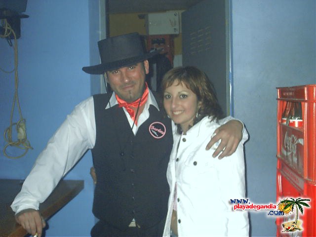 Arena 2004