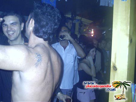 Bahía 2004