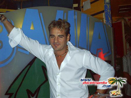 Bahía 2004