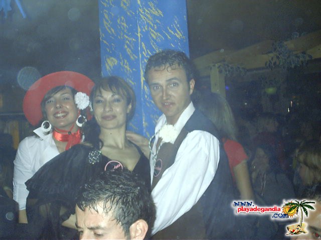 Bahía 2004