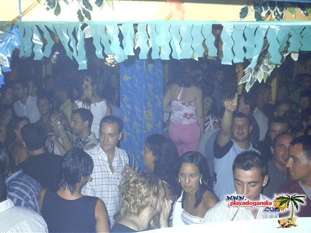 Bahía 2004