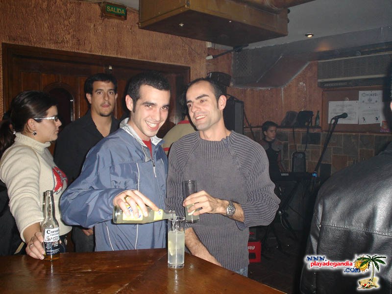 Brujas 2004