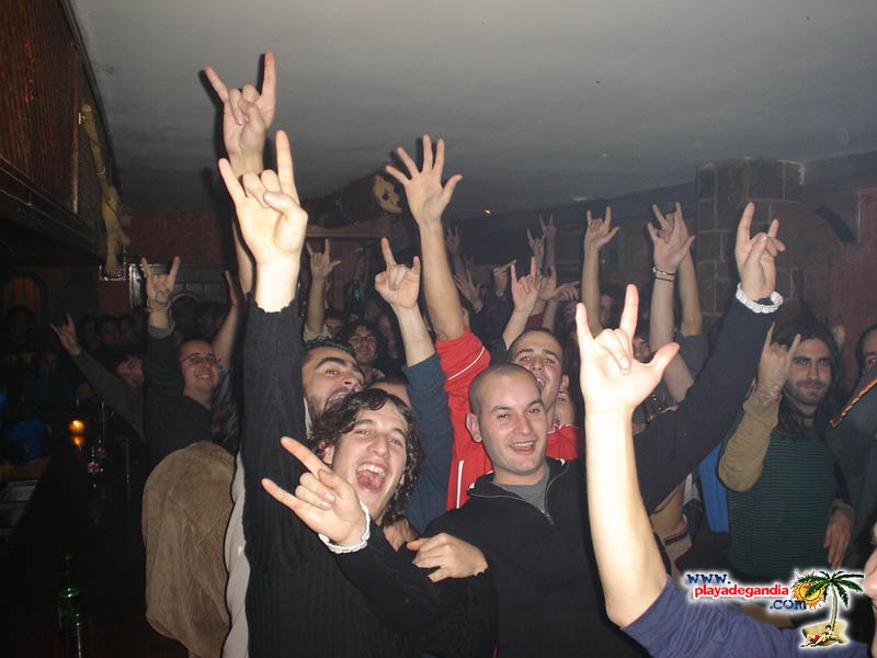 Brujas 2004