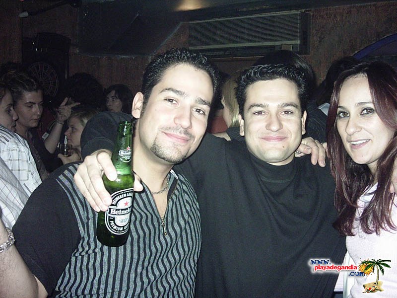Brujas 2004