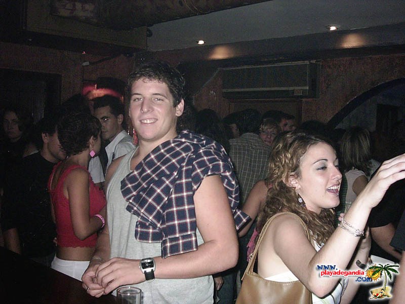 Brujas 2004