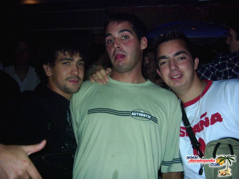 Brujas 2004