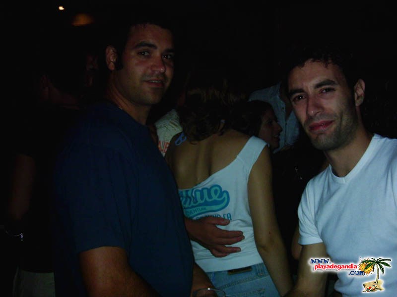 Brujas 2004