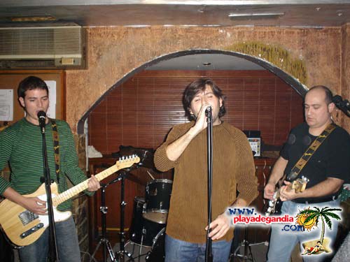 Brujas 2004