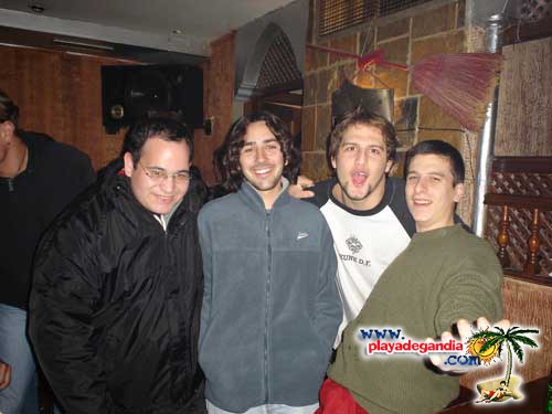 Brujas 2004
