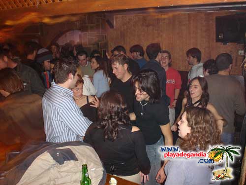 Brujas 2004