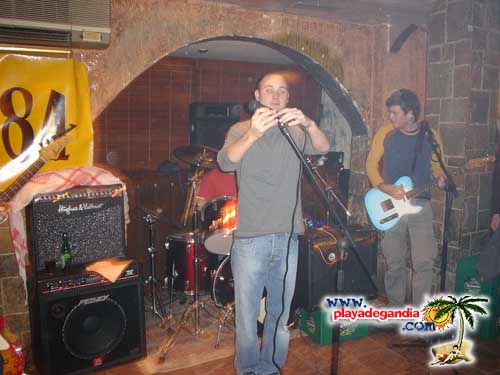 Brujas 2004