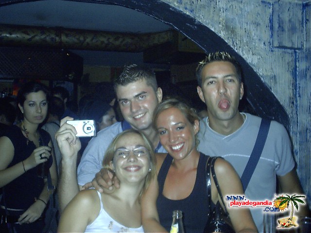 Brujas 2004