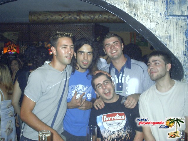 Brujas 2004