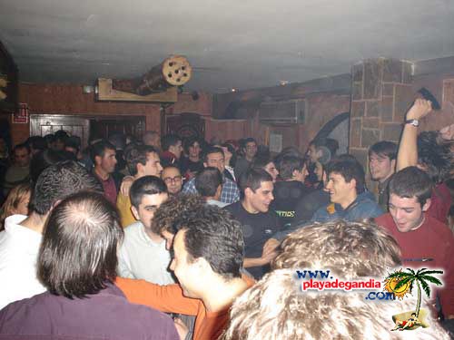 Brujas 2004