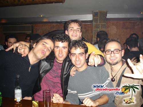 Brujas 2004