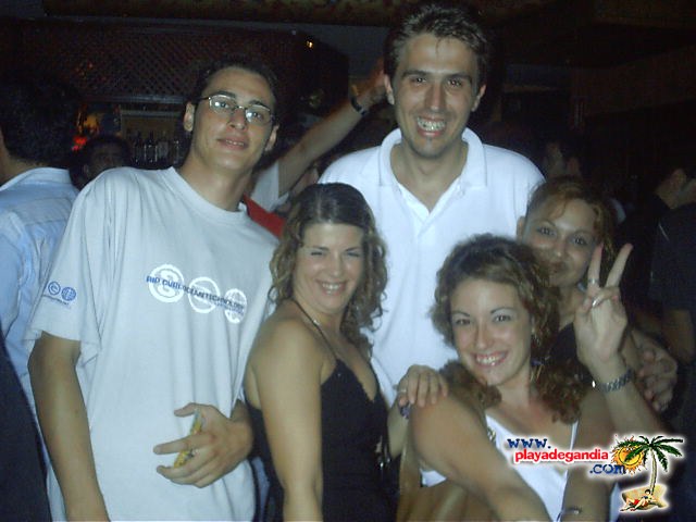 Brujas 2004