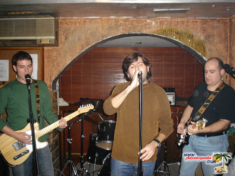 Brujas 2004