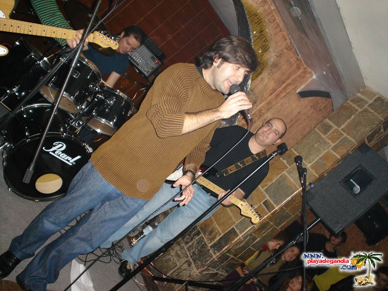 Brujas 2004