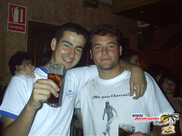 Brujas 2004