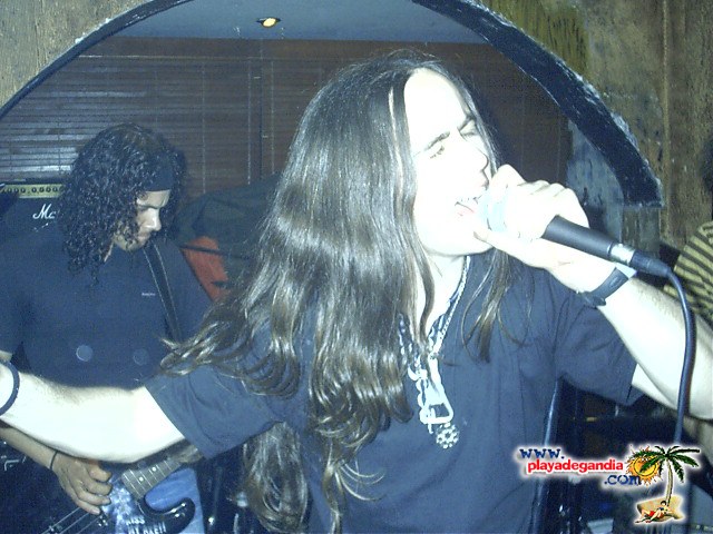 Brujas 2004