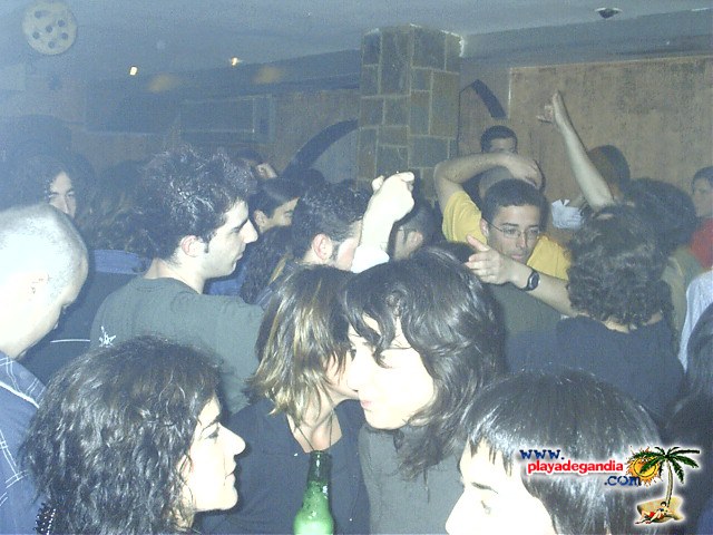 Brujas 2004
