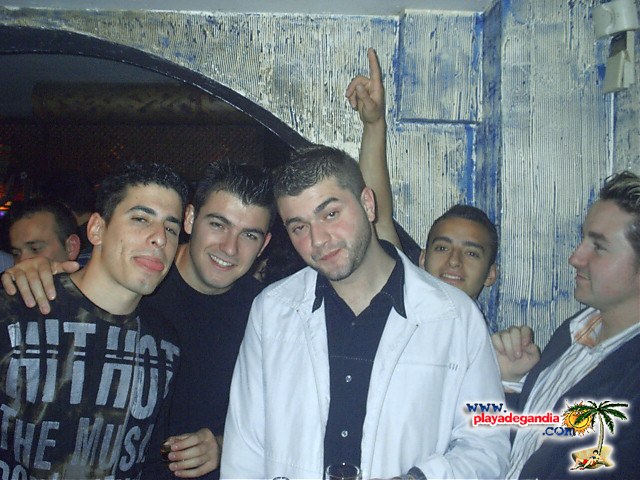 Brujas 2004
