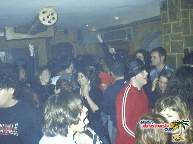 Brujas 2004