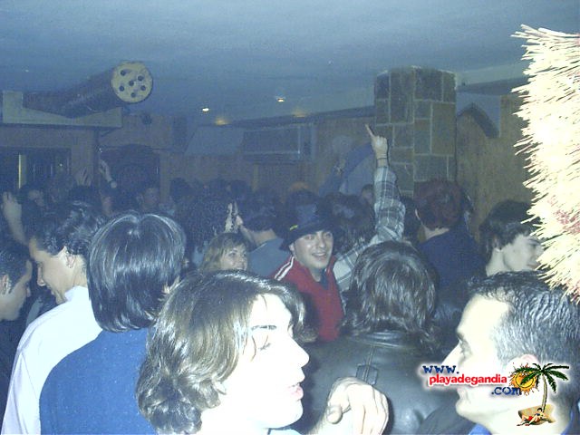 Brujas 2004