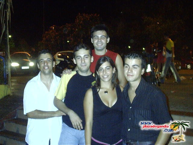 Calle 2004