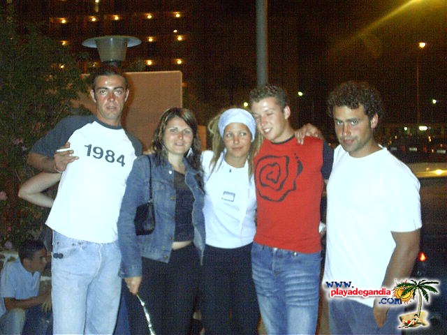 Calle 2004