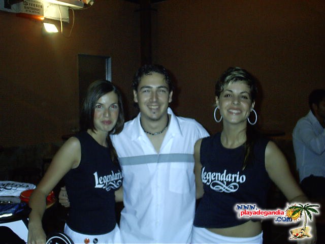 Calle 2004